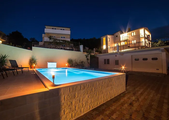 Вілла Alisa Трогір